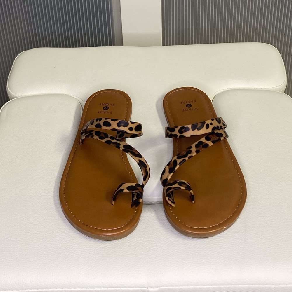 Women’s Animal Print Sandals. - Picture 5 of 5